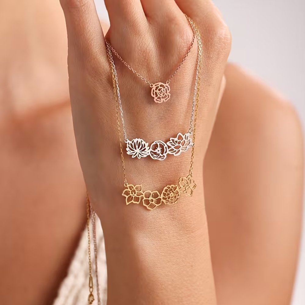 Personalisierte Geburtsblumen- – Birth Flower Necklace Bewertung und Preis